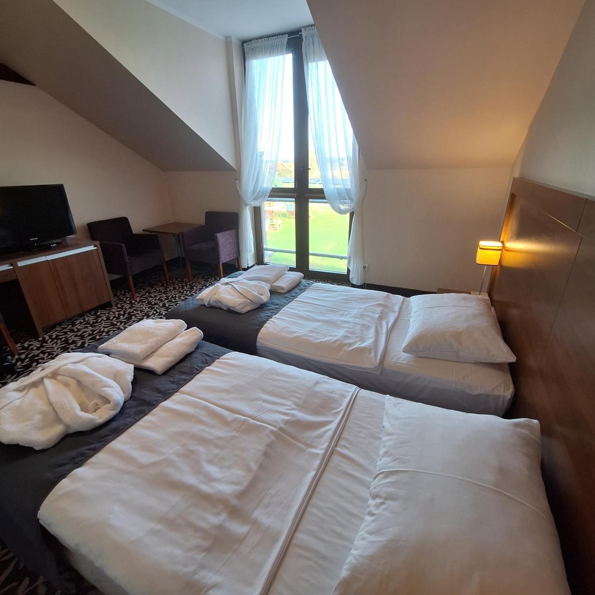 Hotel I Aquapark Olender Stary Toruń Exteriör bild